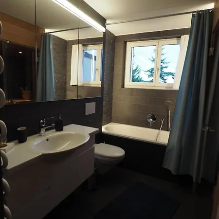 Apartment Dachwohnung Mit Sauna, Dachterrasse Und Aussicht *