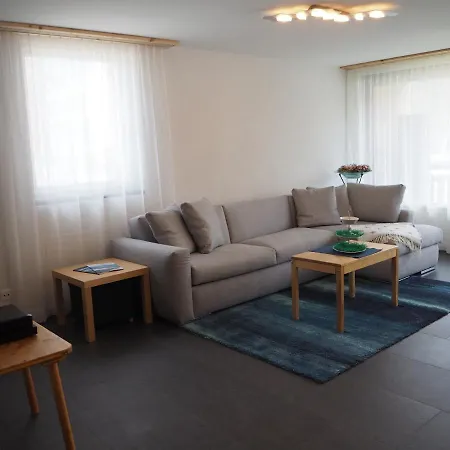 Apartment Dachwohnung Mit Sauna, Dachterrasse Und Aussicht *